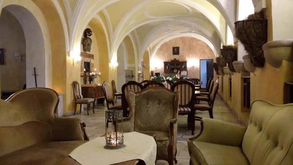 Zamek Miedzylesie Hotel Eksteriør billede
